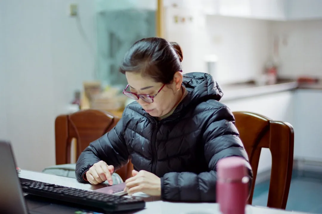电子产品采购新趋势：企业如何选择高性价比的数码配件与电脑周边方案