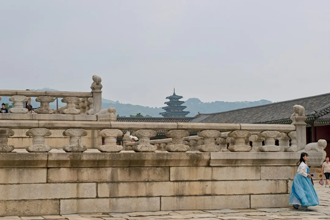 上海企业智能设备采购趋势：2025年数码配件市场新动向